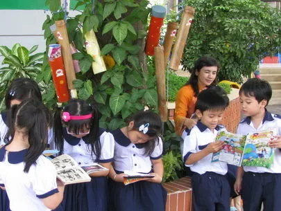 aznbvjd3 Xây dựng văn hóa đọc là nền tảng quan trọng cho sự phát triển của trẻ em nông thôn