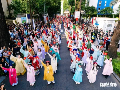 Sự giao thoa hài hòa giữa giá trị truyền thống và lối sống hiện đại