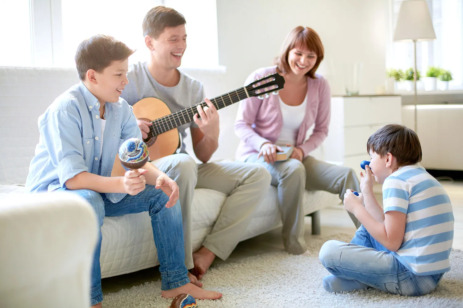 family-culture-3-1 Tạo thói quen đọc sách chung là chìa khóa để gắn kết gia đình và phát triển tư duy cho trẻ