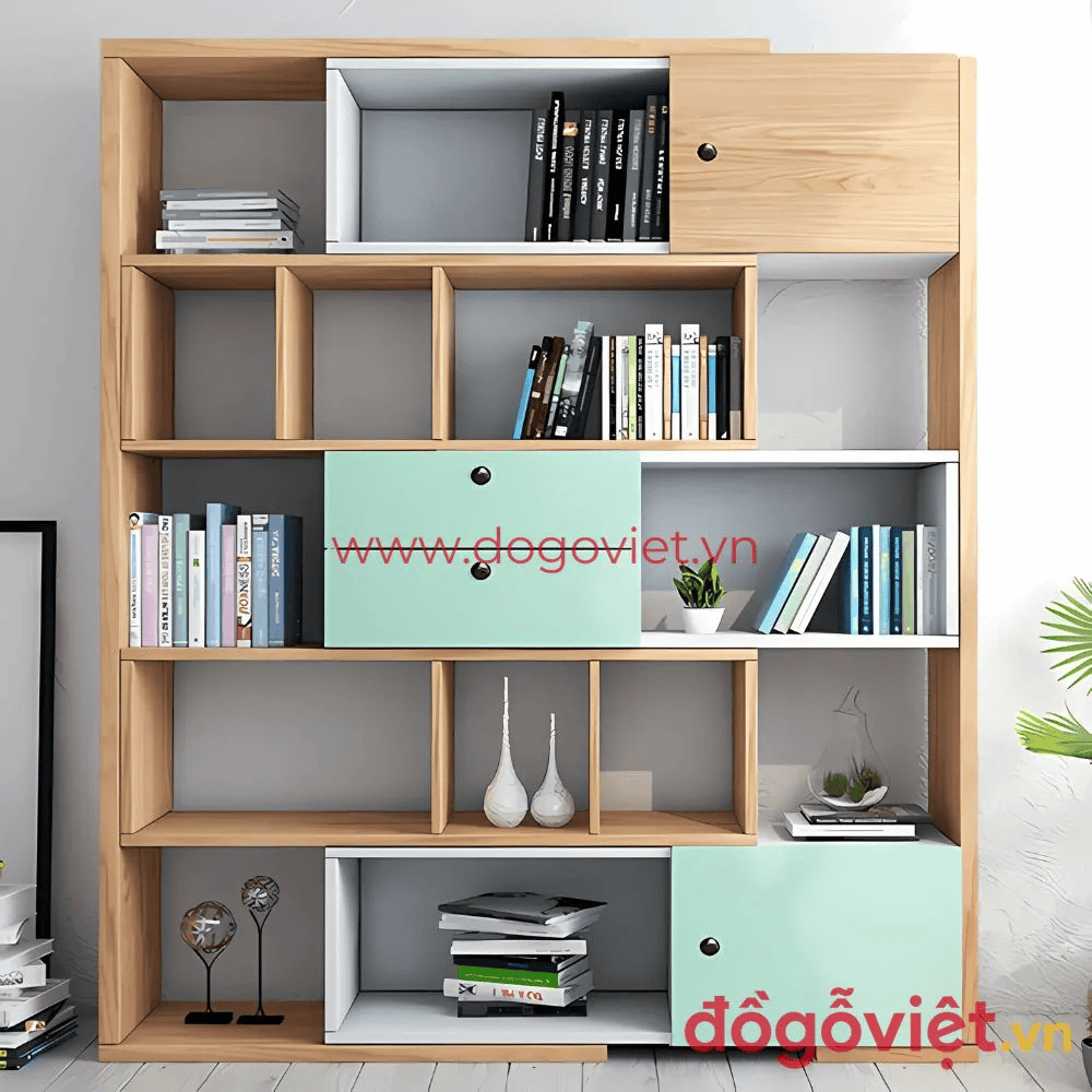 ke-sach-dung-15 Lựa chọn sách phù hợp với lứa tuổi là yếu tố quan trọng để duy trì niềm yêu thích đọc sách