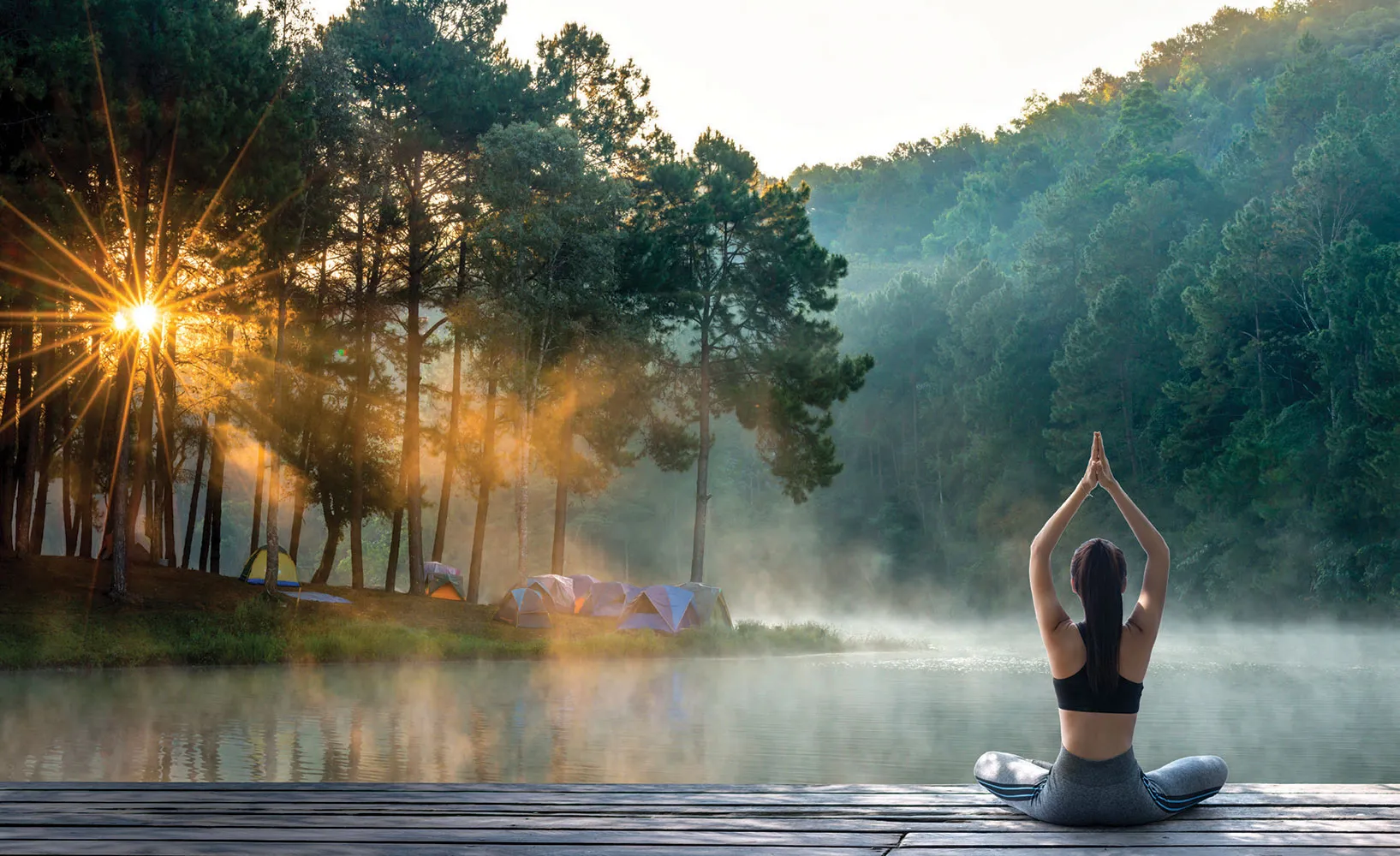 tap-yoga-ngoai-troi-co-tot-khong-01-1 Vận động nhẹ nhàng giúp kích hoạt nguồn năng lượng tích cực