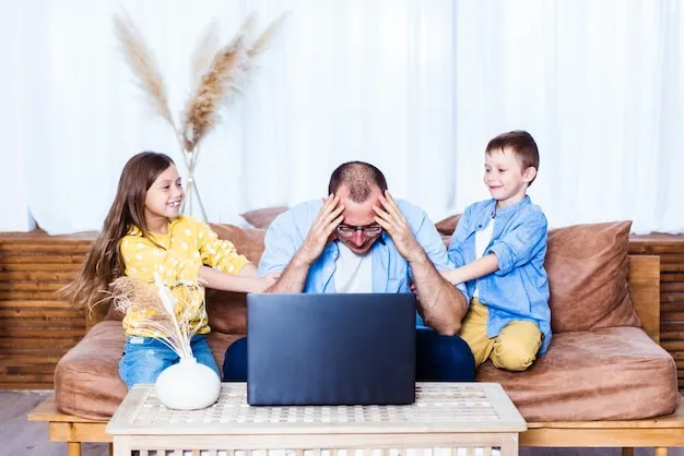 Áp lực vô hình khi phải xử lý công việc trong không gian dành cho gia đình