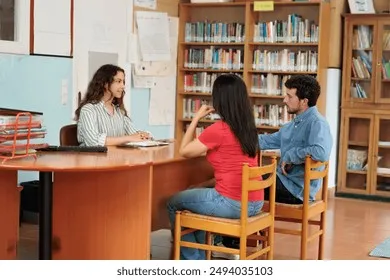 young-teacher-confronts-parents-scolding-260nw-2494035103 Sự phối hợp giữa gia đình và nhà trường là chìa khóa để ngăn chặn bạo lực